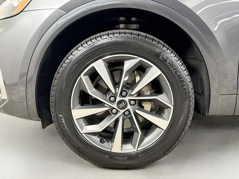 Certified 2023 Audi Q5 2.0T Premium w/ Convenience Package AWD/4WD image 29