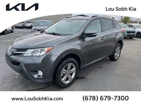 Used 2015 Toyota RAV4 XLE image 1