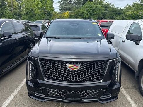 Used 2026 Cadillac Escalade V AWD/4WD image 1