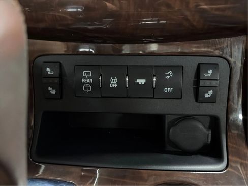 Used 2014 Buick Enclave Leather w/ Trailering Provision Package FWD image 30