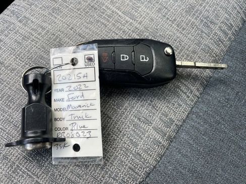 Used 2022 Ford Maverick XLT FWD image 18