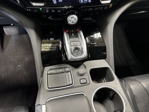 Used 2023 Acura MDX w/ Technology Package AWD/4WD image 29