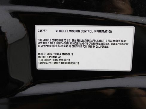 Used 2024 Tesla Model 3 Standard Range RWD image 28