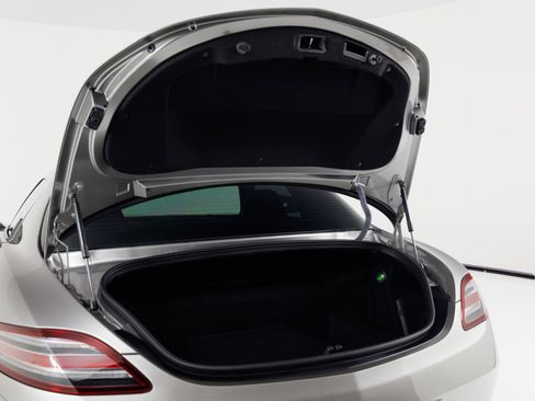 Used 2011 Mercedes-Benz SLS AMG Coupe image 57