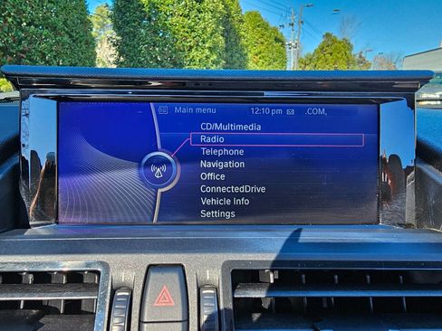 Used 2014 BMW Z4 sDrive28i image 29