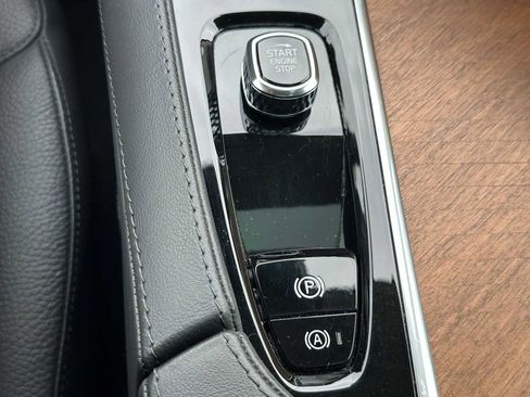 Certified 2023 Volvo XC90 B5 Plus w/ Protection Package Premier AWD/4WD image 31