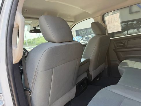 Used 2018 RAM 3500 Tradesman w/ Chrome Appearance Group AWD/4WD image 39