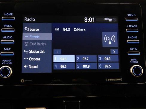 Used 2024 Toyota Camry SE image 43