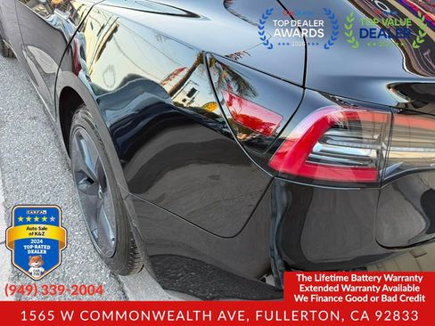 Used 2018 Tesla Model 3 Long Range RWD image 16