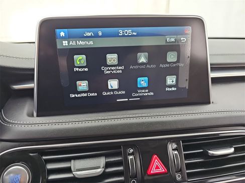 Used 2021 Genesis G70 2.0T image 26