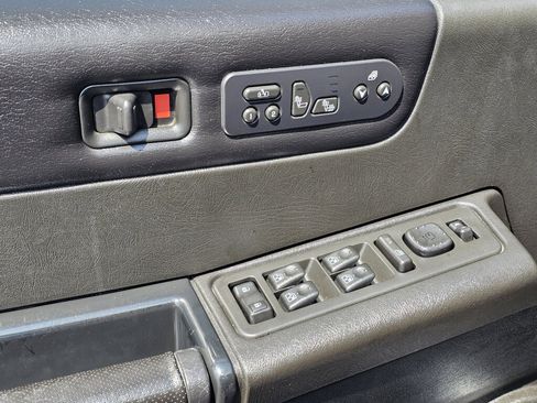 Used 2006 HUMMER H2 SUT AWD/4WD image 15