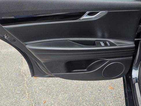 Used 2023 Genesis G80 2.5T image 34