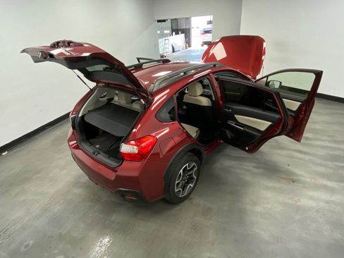 Used 2017 Subaru Crosstrek 2.0i Premium AWD/4WD image 47