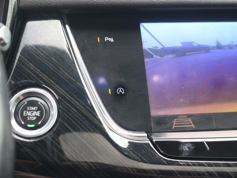 Used 2020 Cadillac XT6 Premium Luxury AWD/4WD image 27