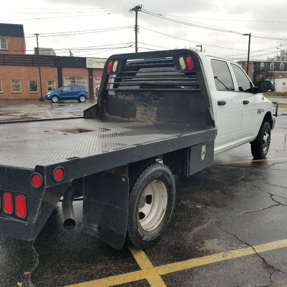 Used 2012 RAM 3500 ST w/ ST Decor Group AWD/4WD image 5