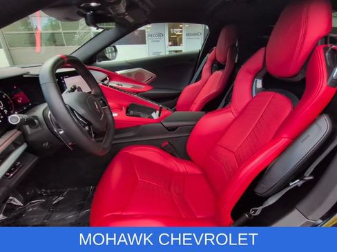 Used 2024 Chevrolet Corvette Stingray Preferred Cpe w/ Z51 Performance Package RWD image 19