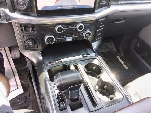 Used 2021 Ford F150 Lariat w/ Equipment Group 502A High AWD/4WD image 34