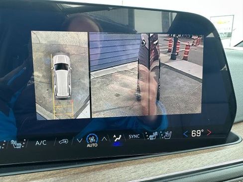 New 2026 Chevrolet Tahoe High Country AWD/4WD image 43