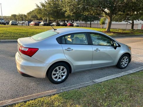 Used 2017 Kia Rio LX w/ Power Package FWD image 6