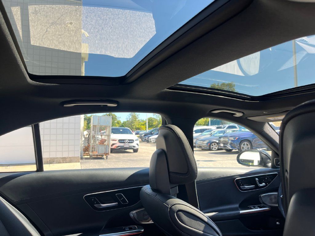 Used 2023 Mercedes-Benz C 300 4MATIC Sedan image 19