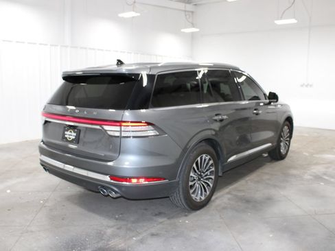Used 2024 Lincoln Aviator Reserve w/ Equipment Group 201A RWD image 9