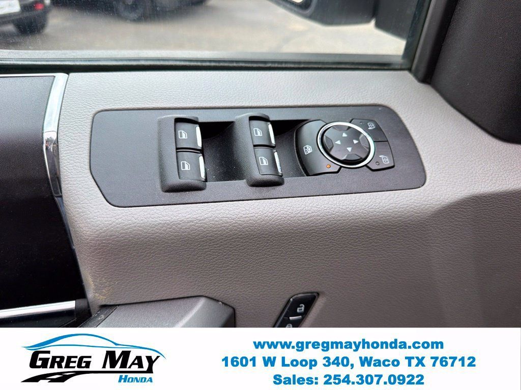 Used 2016 Ford F150 XLT AWD/4WD image 11