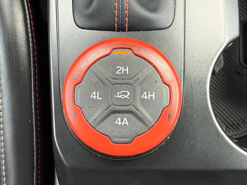 Used 2025 Ford Bronco Raptor AWD/4WD image 26