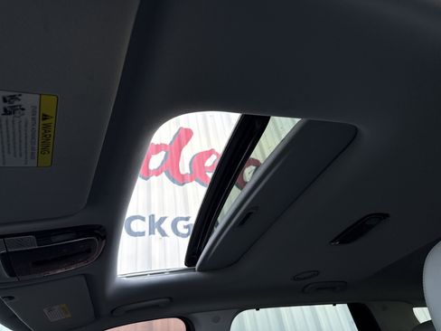 Used 2020 Hyundai Palisade SEL w/ Premium Package image 21