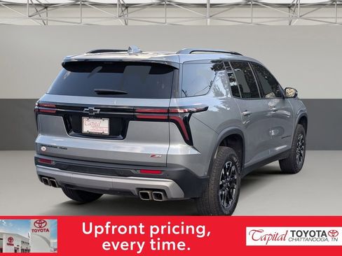 Used 2024 Chevrolet Traverse Z71 w/ Enhanced Driving Package AWD/4WD image 7