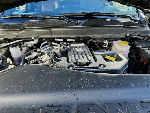 Used 2025 RAM 3500 Limited image 33