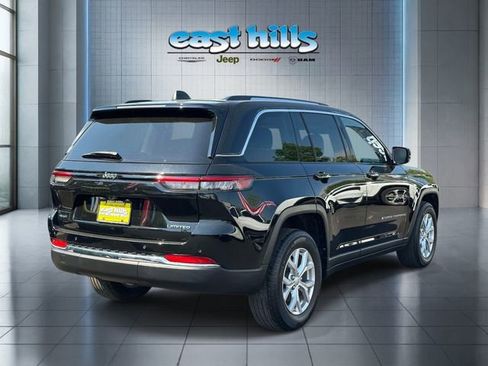 Certified 2023 Jeep Grand Cherokee Limited AWD/4WD image 2