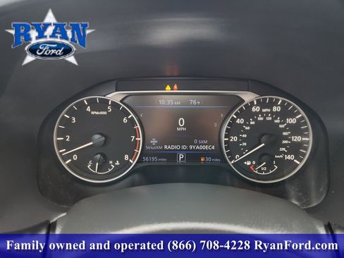 Used 2022 Nissan Altima 2.5 SR w/ Midnight Edition Package FWD image 11