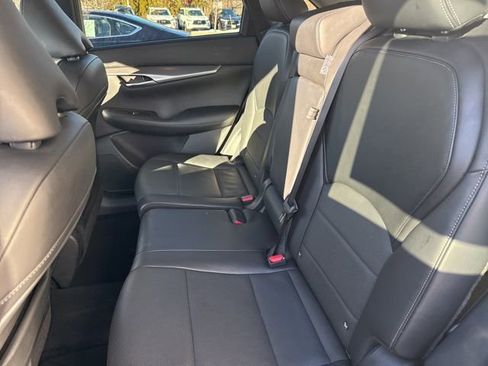 Certified 2023 INFINITI QX50 Luxe image 12