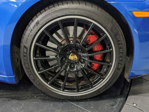 Used 2015 Porsche Panamera GTS image 34