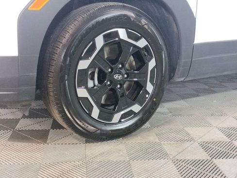 Used 2025 Hyundai Santa Fe SEL image 8