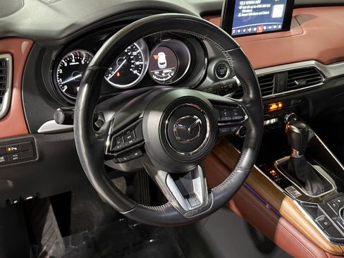 Used 2018 MAZDA CX-9 Signature image 4