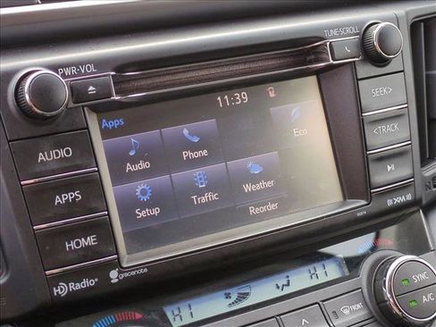 Used 2016 Toyota RAV4 XLE image 16