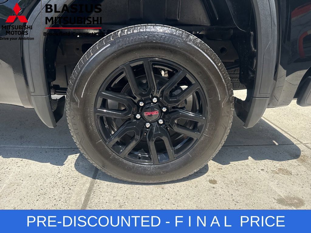 Used 2024 GMC Sierra 1500 Elevation AWD/4WD image 13