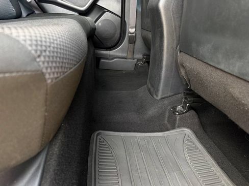 Used 2023 Kia Soul LX w/ LX Technology Package FWD image 9