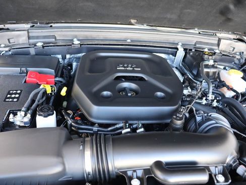 Used 2026 Jeep Wrangler Rubicon AWD/4WD image 7