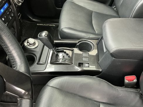 Used 2019 Toyota 4Runner Limited image 14