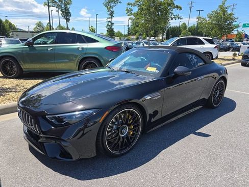 Used 2023 Mercedes-Benz SL 63 AMG 4MATIC image 4