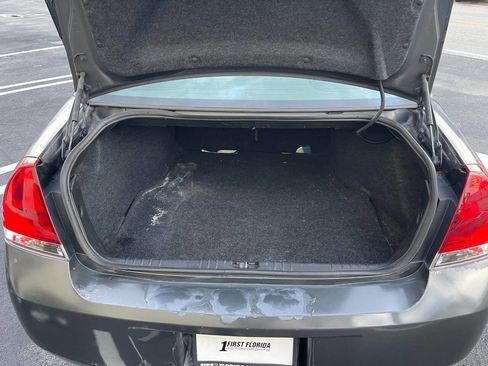Used 2010 Chevrolet Impala LS image 26