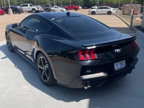 Used 2024 Ford Mustang Premium RWD image 8