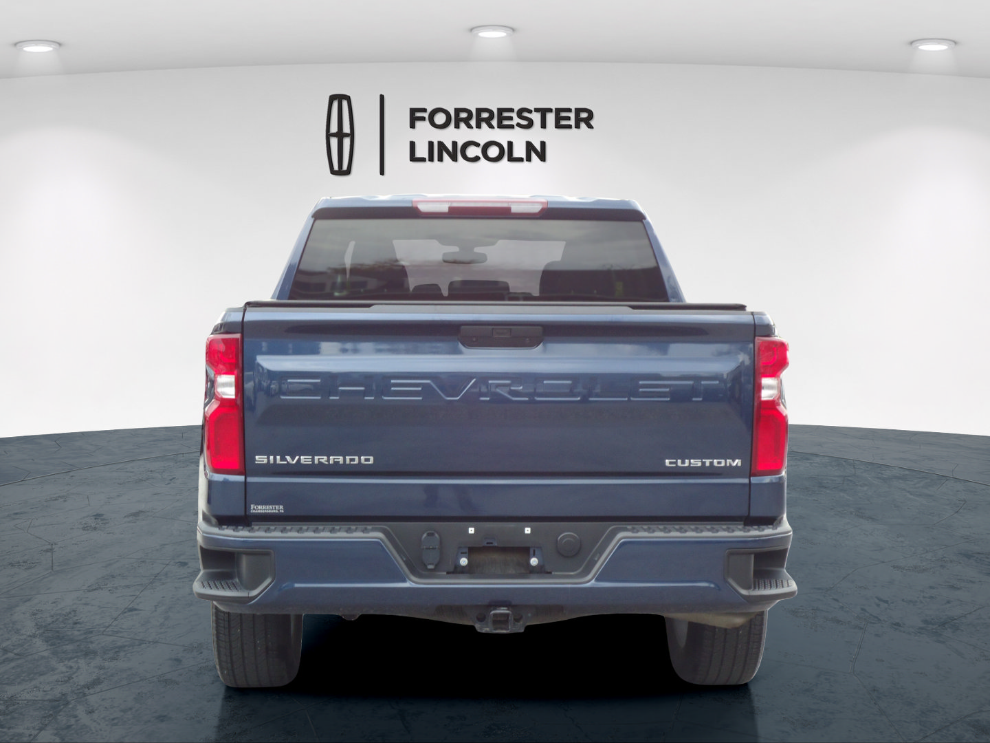 Used 2022 Chevrolet Silverado 1500 Custom AWD/4WD image 4