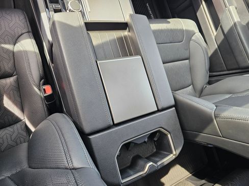 Used 2023 Toyota Sequoia SR5 w/ SR5 Premium Package AWD/4WD image 29