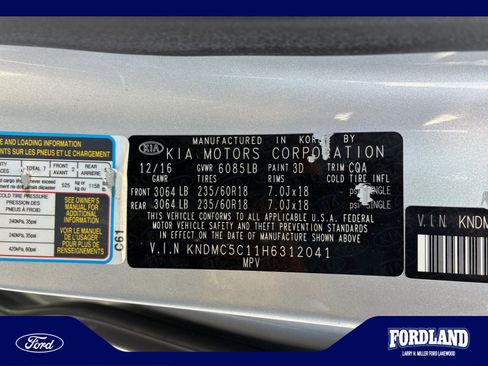 Used 2017 Kia Sedona SX FWD image 25