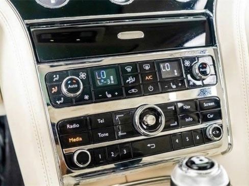 Used 2016 Bentley Mulsanne Speed image 52