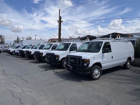 Used 2013 Ford E-150 and Econoline 150 RWD image 13