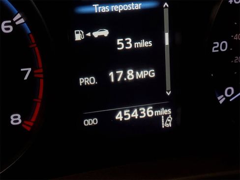 Used 2018 Toyota RAV4 LE image 23